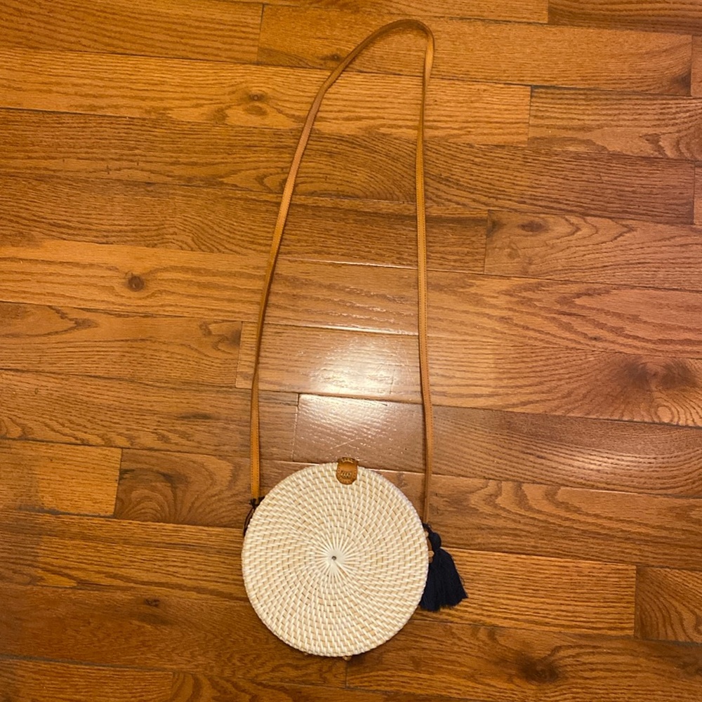 Cream white woven purse